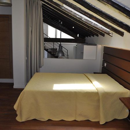 Casa Di Mario Appartamento In Centro Storico Con Due Camere Da Letto E Terrazze Cagliari Extérieur photo