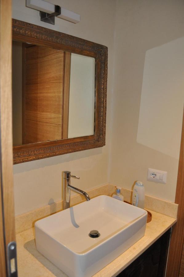 Casa Di Mario Appartamento In Centro Storico Con Due Camere Da Letto E Terrazze Cagliari Extérieur photo
