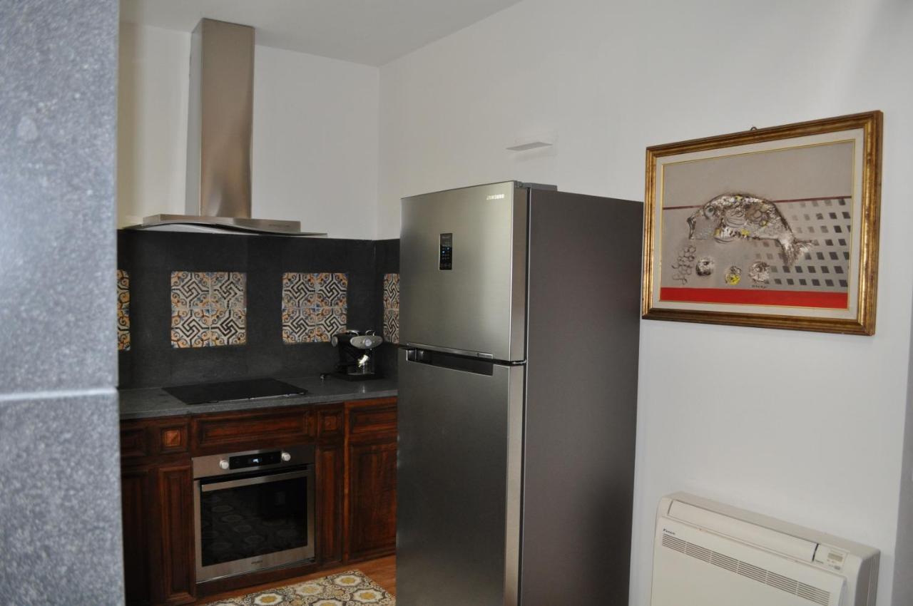 Casa Di Mario Appartamento In Centro Storico Con Due Camere Da Letto E Terrazze Cagliari Extérieur photo